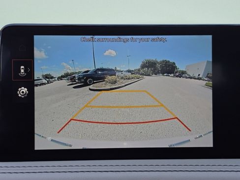 Used 2025 Genesis G70 2.5T RWD image 25