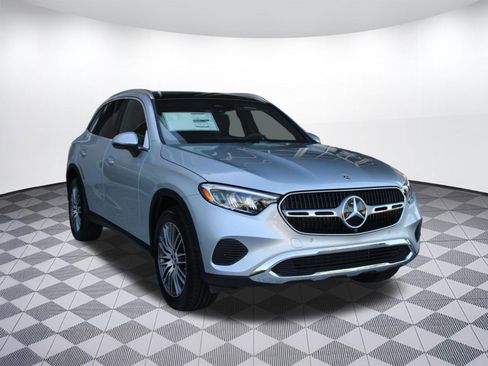 Used 2026 Mercedes-Benz GLC 300 image 7
