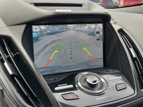 Used 2018 Ford Escape Titanium image 31