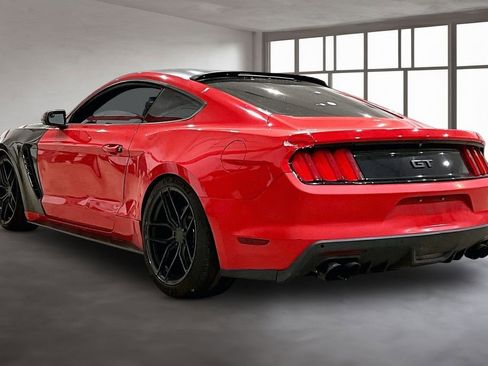 Used 2017 Ford Mustang GT w/ GT Performance Package RWD image 12