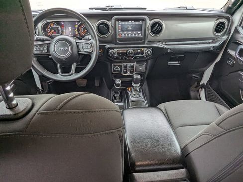 Used 2022 Jeep Gladiator Sport AWD/4WD image 16