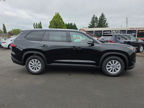 New 2026 Toyota Grand Highlander AWD Hybrid image 7