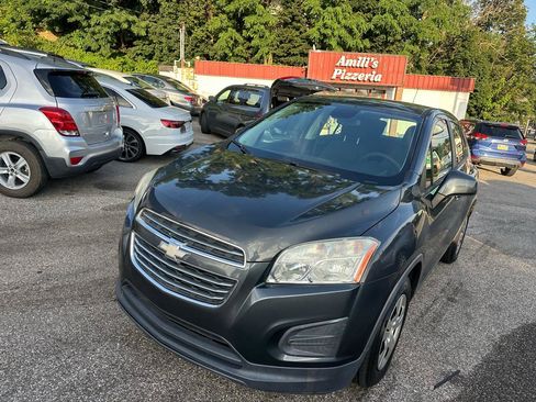Used 2016 Chevrolet Trax LS w/ LPO, Cargo Package image 1