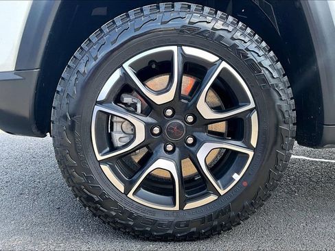 Used 2025 Jeep Compass Trailhawk AWD/4WD image 27