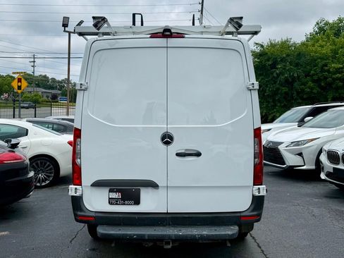 Used 2021 Mercedes-Benz Sprinter 2500 w/ Premium Package image 10