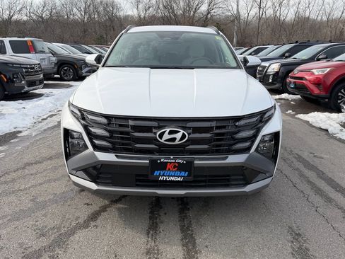 Certified 2025 Hyundai Tucson SEL image 8