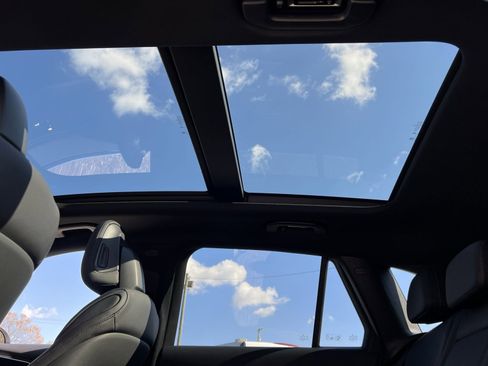 Used 2026 Mercedes-Benz GLC 300 4MATIC image 22