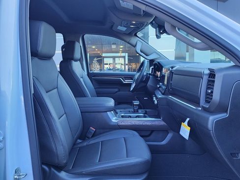 New 2026 GMC Sierra 1500 SLT w/ SLT Premium Plus Package image 38