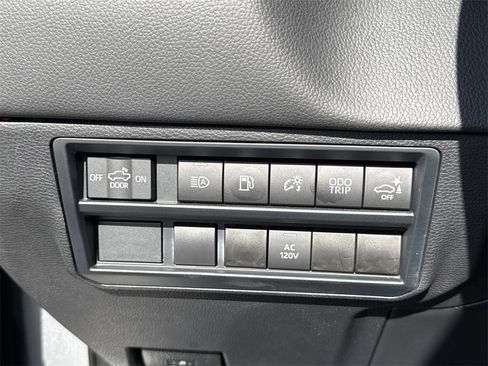 Used 2024 Toyota Tundra Limited image 20