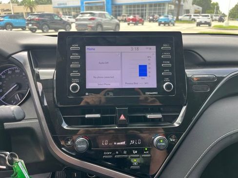 Used 2023 Toyota Camry SE FWD image 19