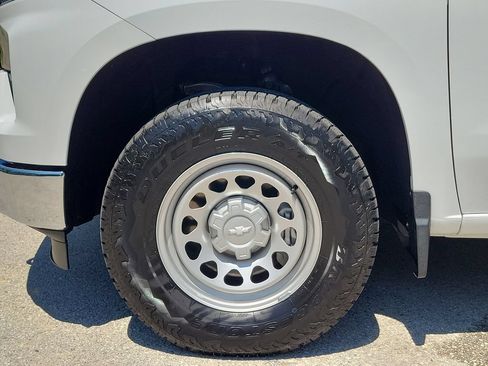 Used 2025 Chevrolet Silverado 1500 W/T w/ WT Safety Package RWD image 6