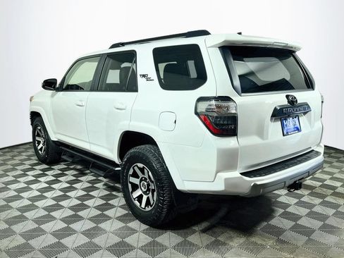 Certified 2023 Toyota 4Runner TRD Off-Road Premium AWD/4WD image 5