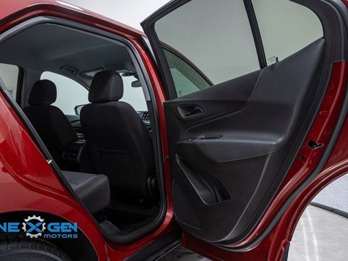 Used 2024 Chevrolet Equinox LT image 29