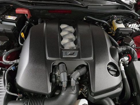 Used 2023 Lexus IS 500 image 4