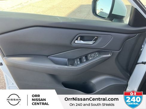 New 2026 Nissan Rogue SV w/ Cold Weather Package FWD image 16