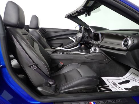 Used 2017 Chevrolet Camaro SS RWD image 37