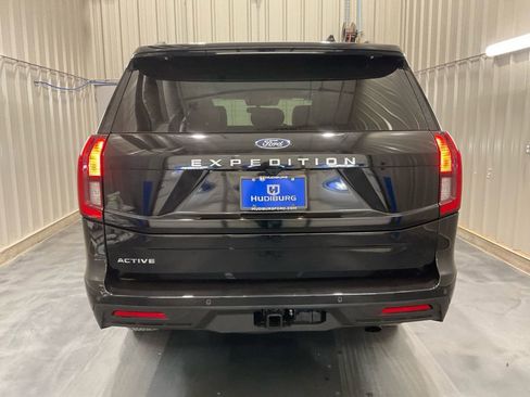 Used 2025 Ford Expedition Active image 24