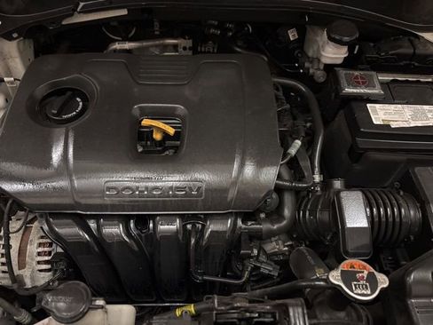 Used 2023 Kia Seltos LX image 24