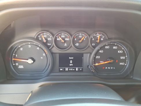 Used 2025 Chevrolet Silverado 3500 W/T image 31