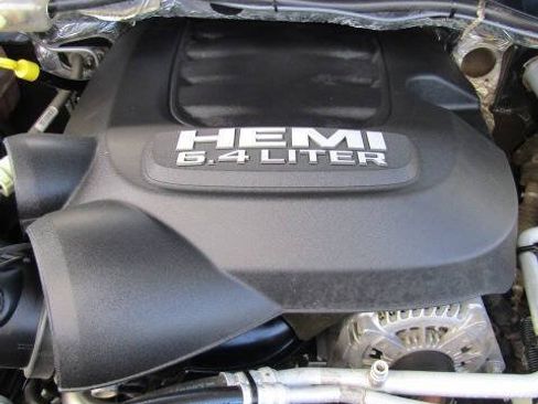 Used 2014 RAM 3500 Tradesman AWD/4WD image 22