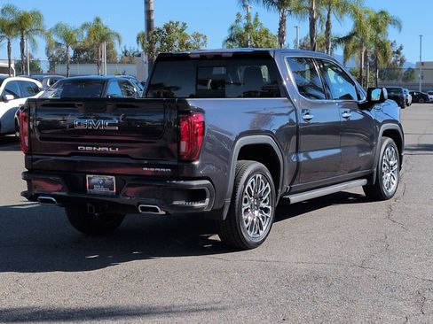Used 2023 GMC Sierra 1500 Denali Ultimate image 10