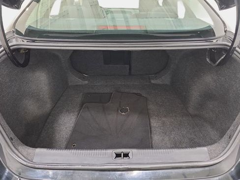 Used 2015 Chrysler 200 C w/ Navigation & Sound Group I image 35