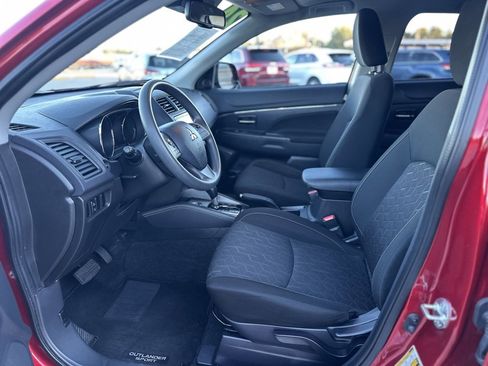 Used 2024 Mitsubishi Outlander Sport AWD image 19