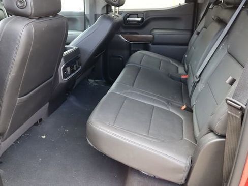 Used 2022 GMC Sierra 1500 SLT w/ SLT Premium Package AWD/4WD image 5
