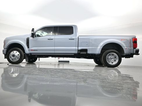 New 2026 Ford F450 Platinum w/ FX4 Off-Road Package image 54