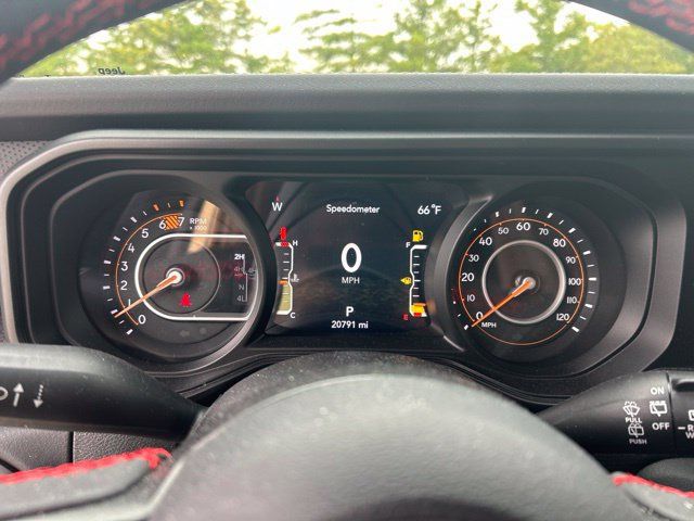 Used 2024 Jeep Wrangler Unlimited Rubicon AWD/4WD image 13