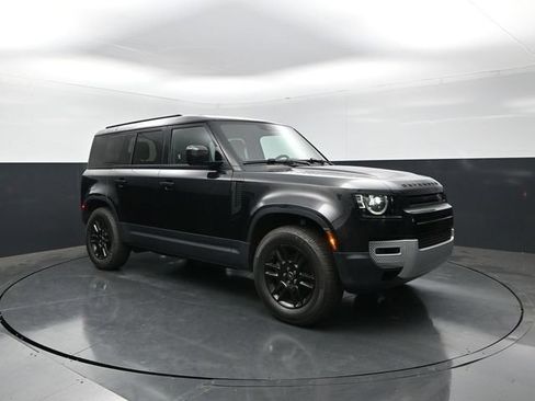 Used 2025 Land Rover Defender 110 S AWD/4WD image 1