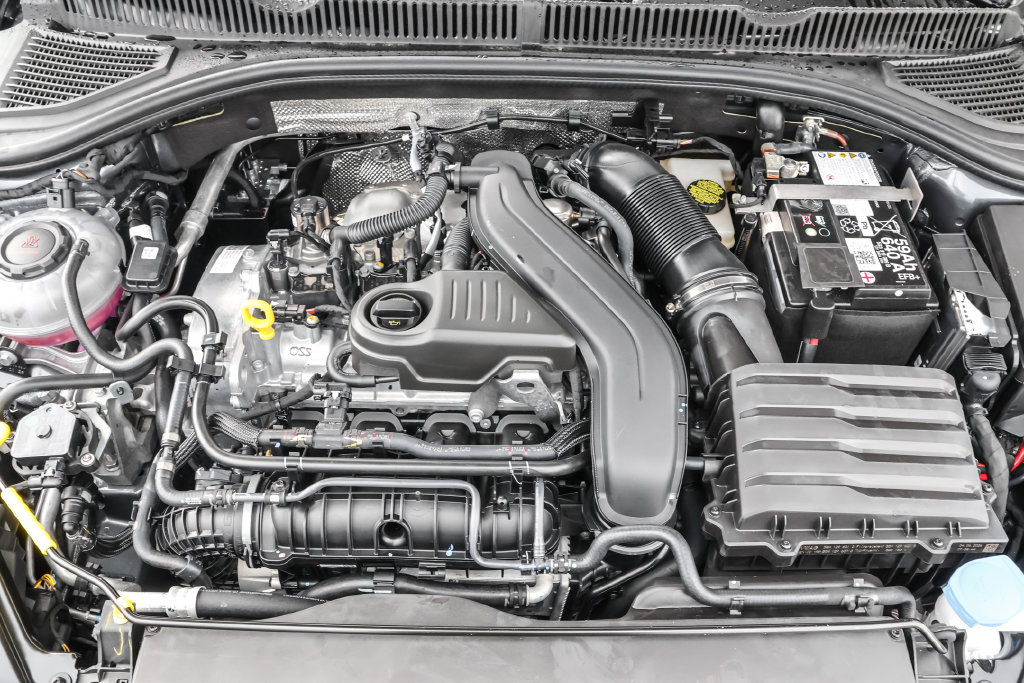 New 2026 Volkswagen Jetta Sport FWD image 43