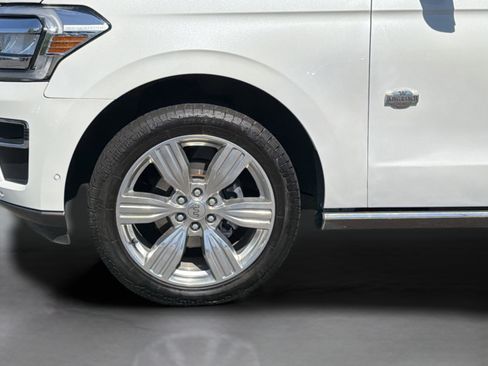 Used 2022 Ford Expedition Max King Ranch AWD/4WD image 38