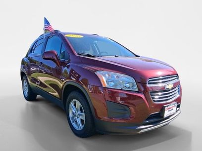 Used 2016 Chevrolet Trax LT w/ LT Sun and Sound Package