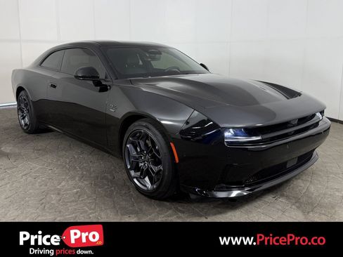 Used 2025 Dodge Charger Daytona R/T w/ Quick Order Package 25M R/T AWD/4WD image 1