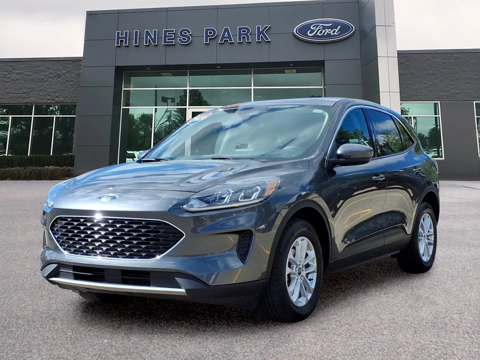 Used 2020 Ford Escape SE AWD/4WD image 3