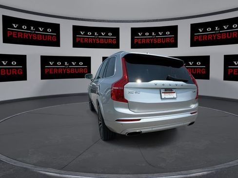 Used 2020 Volvo XC90 T5 Momentum AWD/4WD image 6
