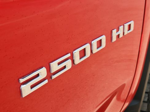 Used 2020 Chevrolet Silverado 2500 LT w/ All Star Edition AWD/4WD image 14