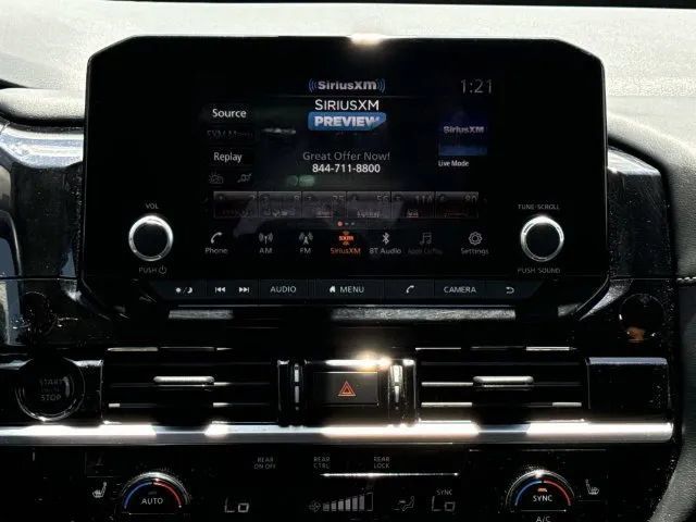 Certified 2025 Nissan Pathfinder SV AWD/4WD image 17