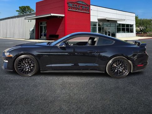 Used 2018 Ford Mustang GT Premium w/ GT Performance Package RWD image 4