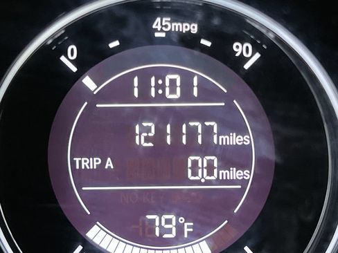 Used 2016 Honda HR-V LX image 4