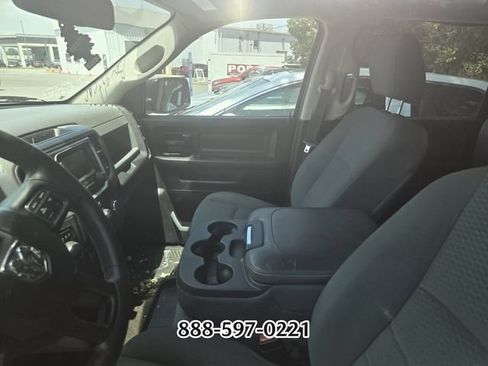 Used 2014 RAM 1500 Express AWD/4WD image 5