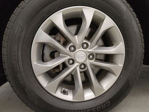 Used 2020 Hyundai Santa Fe SEL image 31