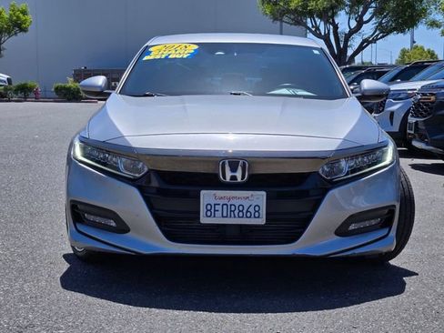 Used 2018 Honda Accord Sport image 2