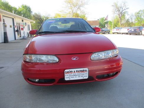 Used 2002 Oldsmobile Alero GL FWD image 18