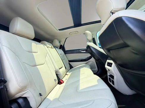 Used 2015 Ford Edge Titanium w/ Equipment Group 301A FWD image 16