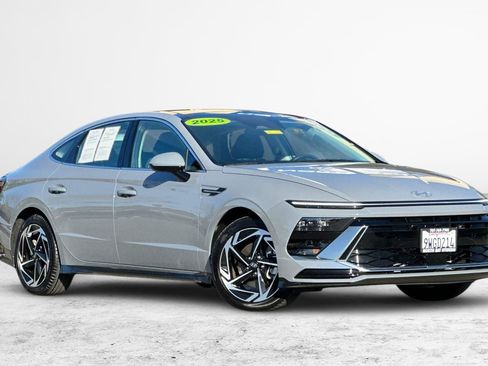 Certified 2025 Hyundai Sonata SEL image 2