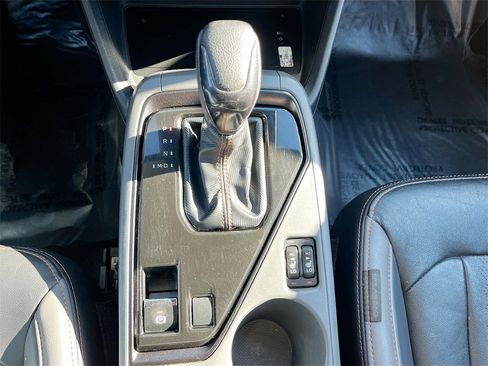 Used 2024 Subaru Crosstrek 2.5i Limited image 17