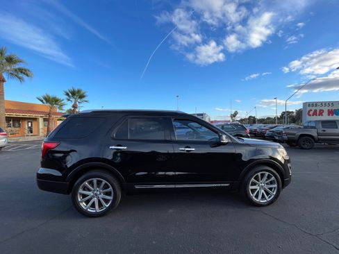 Used 2017 Ford Explorer Limited w/ Class II Trailer Tow Package image 6