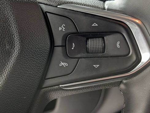 Certified 2025 Chevrolet Trax ACTIV w/ Driver Confidence Package FWD image 22